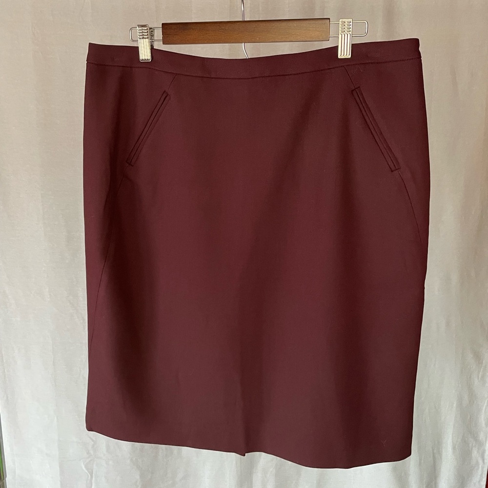 LOFT Burgundy Pencil Skirt